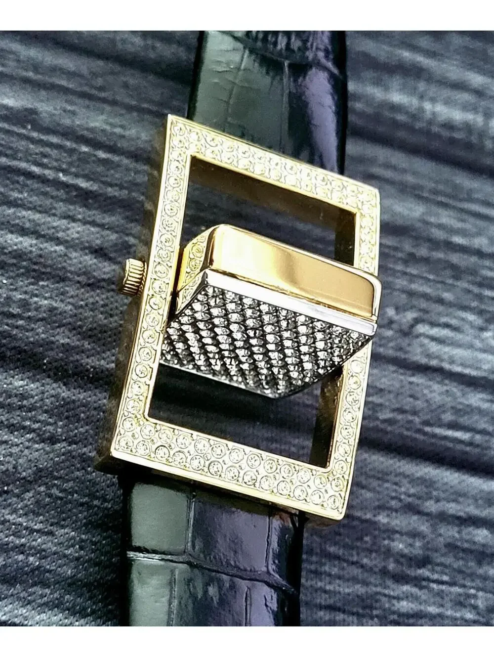 Very Rare Elgin Womans Watch Flip MOP Dial Watch New In Box